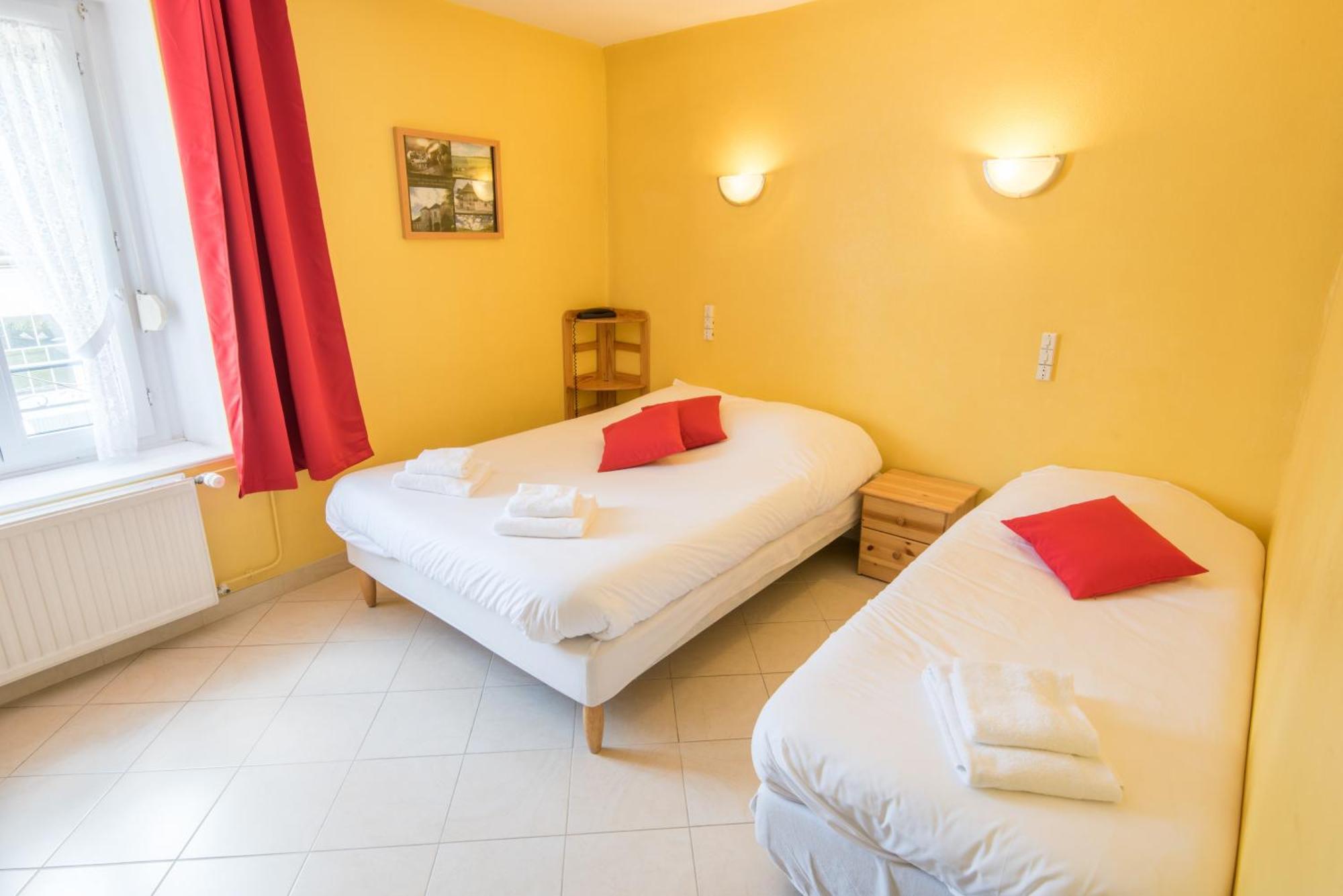 Logis Auberge De La Plaine La Rothière Eksteriør billede